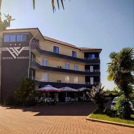 Hotel Verzaci Rinas Zewnętrze zdjęcie