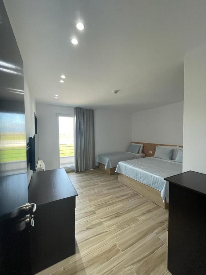 Hotel Verzaci Rinas Zewnętrze zdjęcie
