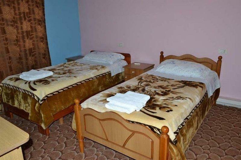 Hotel Verzaci Rinas Zewnętrze zdjęcie