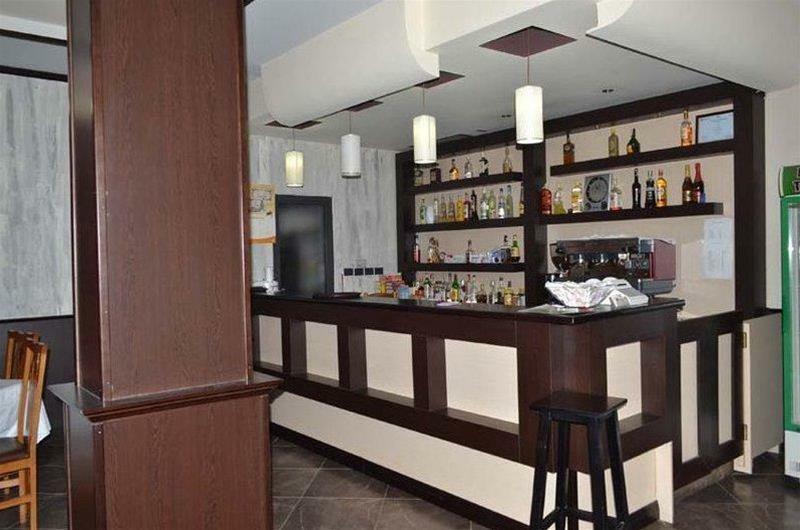 Hotel Verzaci Rinas Zewnętrze zdjęcie